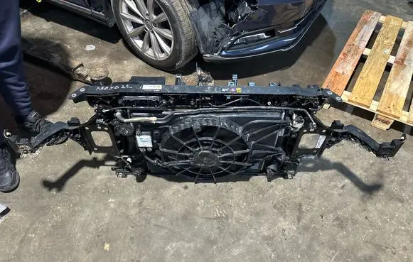 KIA Xceed Radiator set 25310G400 A208551682 202102030854