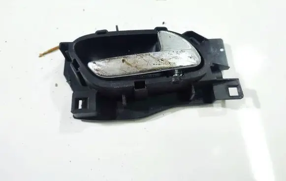 Peugeot 407 Front door interior handle 100127387