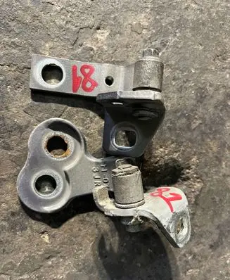 Ford Focus Front door hinge set braknumeruczci