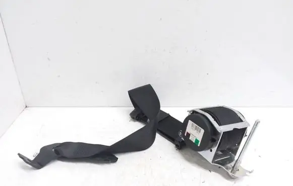 Opel Astra H Front seatbelt 560834801051007