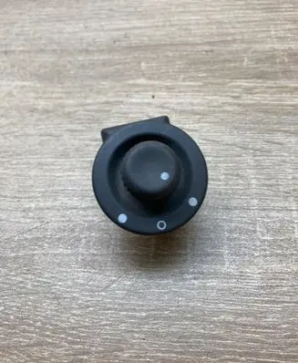 Renault Scenic I Wing mirror switch 7700432971C