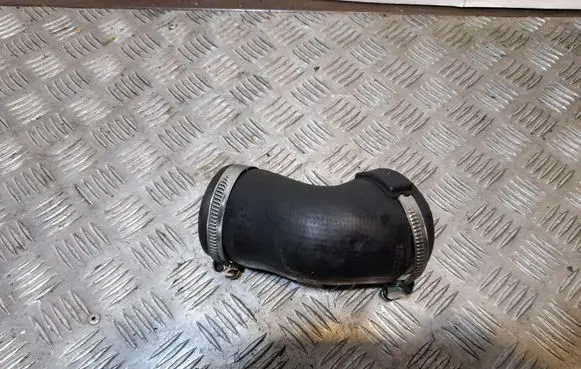 Audi TT TTS Mk2 Intercooler hose/pipe 1K0145838M