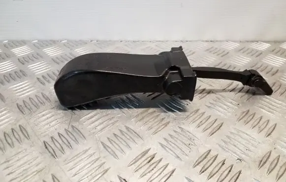 Skoda Octavia Mk3 (5E) Front door check strap stopper 5E0837267A