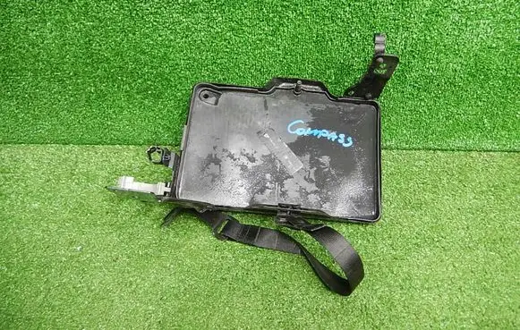 Jeep Compass Battery tray 