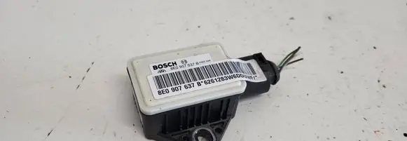 Audi A4 S4 B7 8E 8H ESP acceleration yaw rate sensor 8E0907637B 6261283W6D