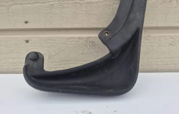 Audi A8 S8 D3 4E Front mudguard 4E0075111