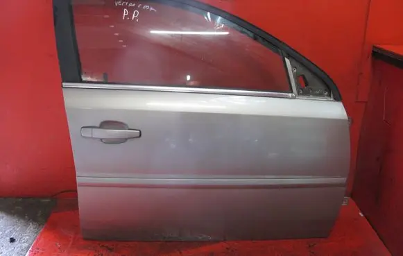 Opel Vectra C Front door VECTRACDRZWIPP
