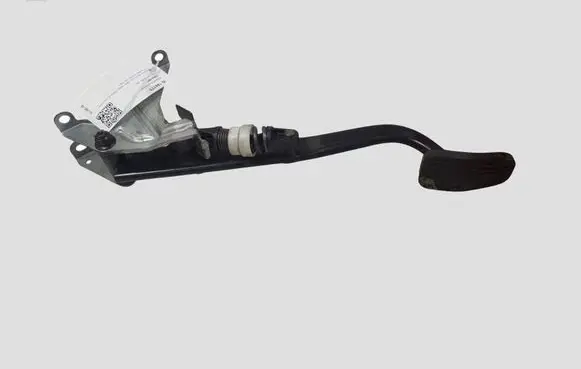 Volvo XC90 Brake pedal