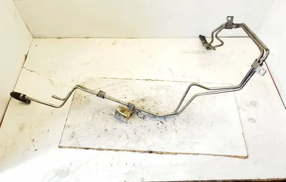 Volvo XC90 Fuel line pipe 30757516