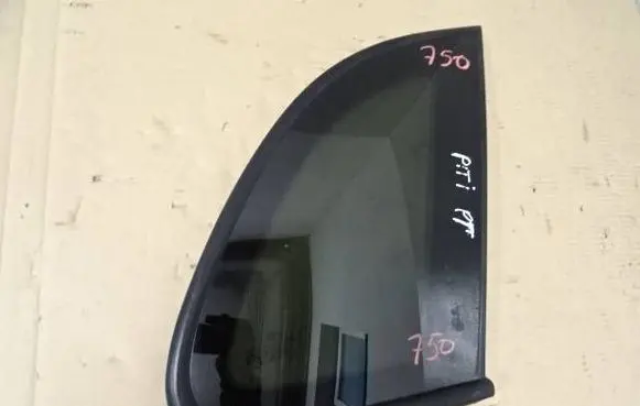 Chrysler PT Cruiser Rear side window