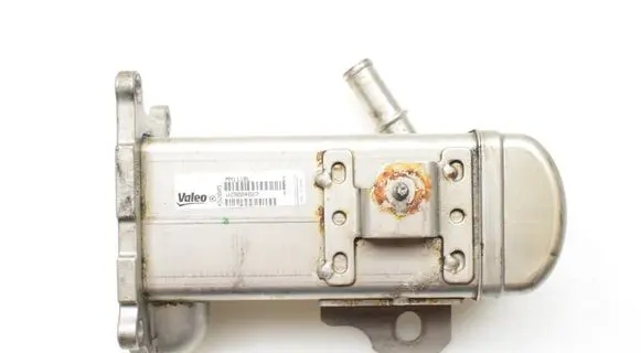 Ford Mondeo MK IV EGR valve cooler V29004027