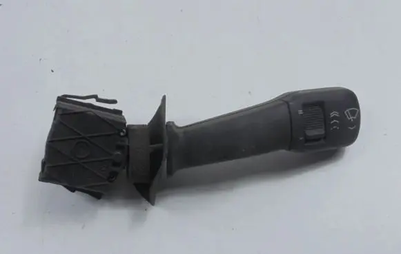 BMW 5 E39 Wiper switch 8352013
