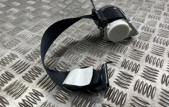 BMW X3 F25 Rear seatbelt 7258445 16B270YB0404 2609161R