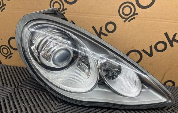 Porsche Panamera (970) Headlight/headlamp 97063107025