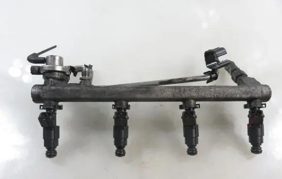 Opel Astra H Fuel main line pipe 90411551 0280156021