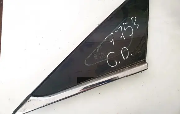 Hyundai Sonata Rear side window