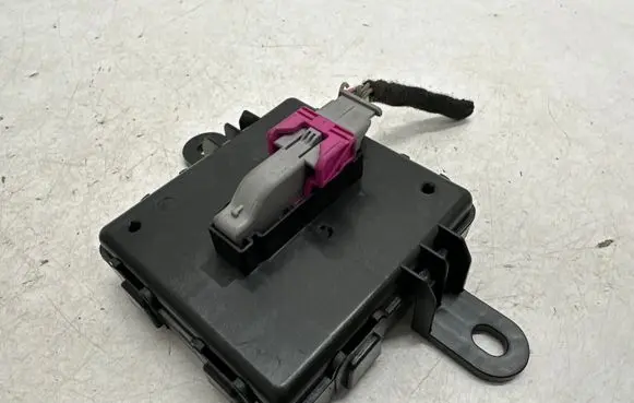 Volkswagen Golf VIII Keyless (KESSY) go control unit/module 5WA959436B
