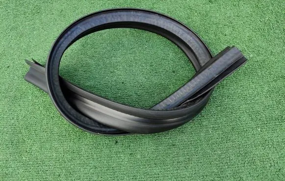 Audi Q5 SQ5 8R Engine compartment rubber 8R0823723B