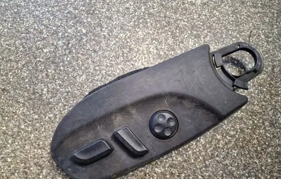 Seat control switch
