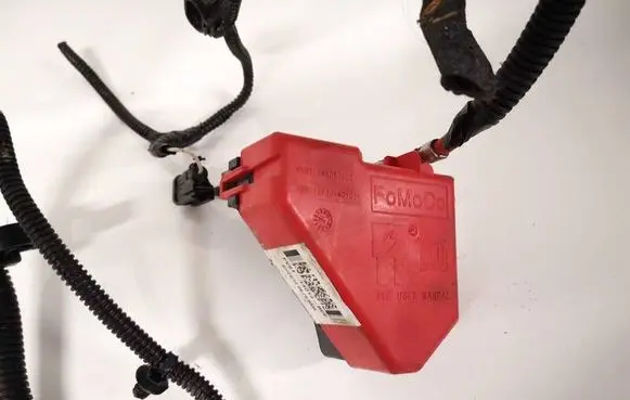 Positive cable (battery)