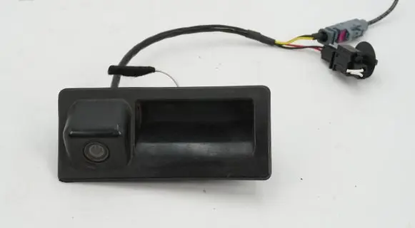 Volkswagen PASSAT B7 Reversing camera 3C9827566