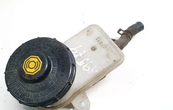 Honda CR-V Brake fluid reservoir 0204255770