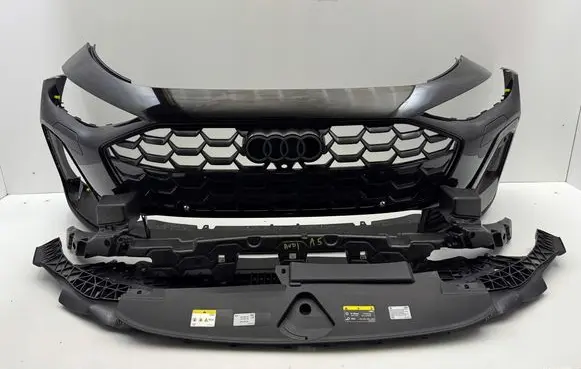 Audi A5 Front bumper upper radiator grill