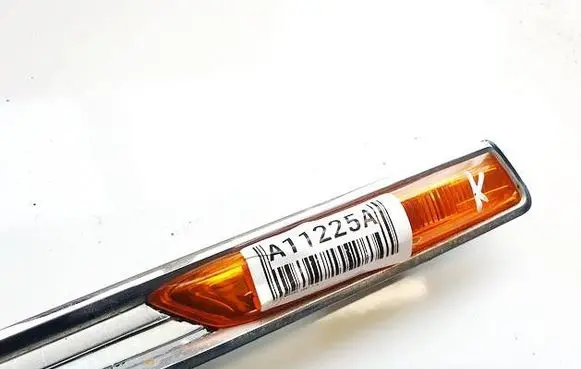 Ford Mondeo MK IV Front fender indicator light 7S7113K354BD