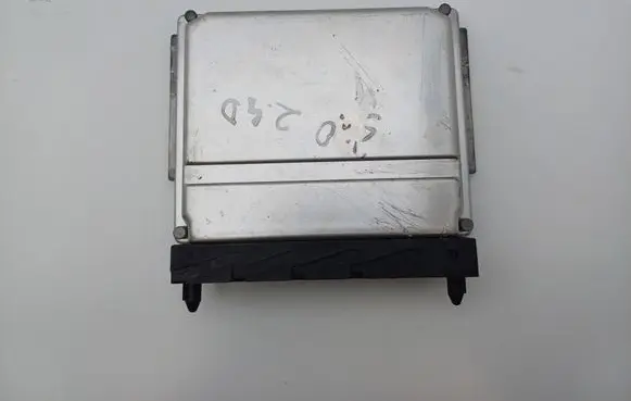 Volvo S60 Engine control unit/module 0281010319 08677708A