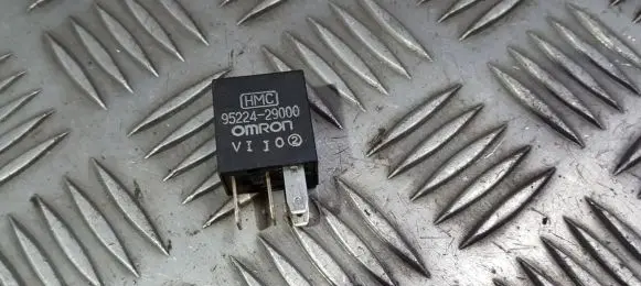 Hyundai Accent Other relay 9522429000 95224-29000