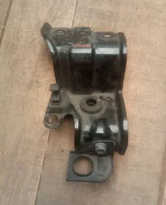 Honda CR-V Brake fluid reservoir 