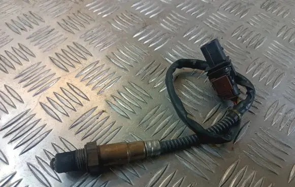 Audi A6 S6 C6 4F Lambda probe sensor 059906262 0281004051