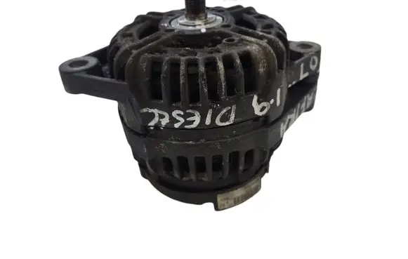 Opel Zafira B Generator/alternator 0124425058