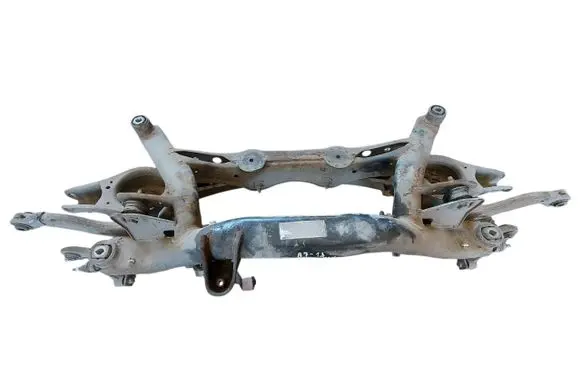 Volkswagen PASSAT B7 Rear subframe 