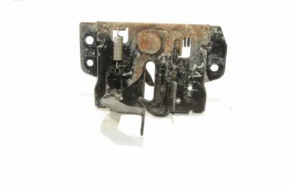 Mitsubishi Pajero Engine bonnet/hood lock/catch