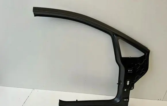Volkswagen Golf Sportsvan Side car body part 