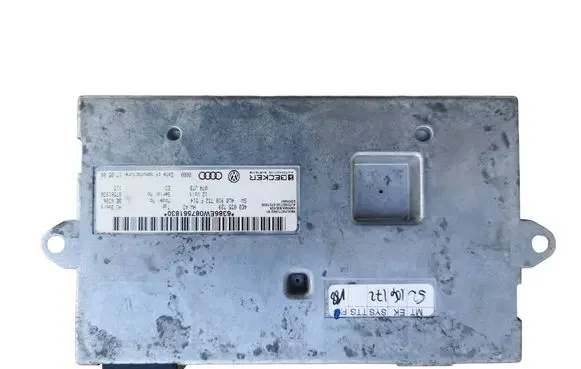 Audi A8 S8 D3 4E Radio/CD/DVD/GPS head unit 4E0035729 4L0910732F