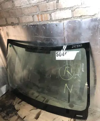 Citroen Berlingo Front windscreen/windshield window 43r01094