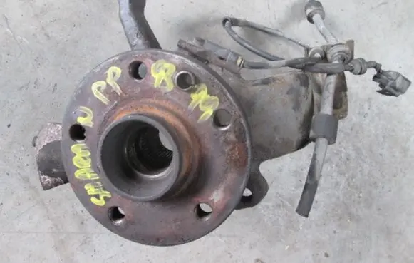 Volkswagen Sharan Front wheel hub spindle knuckle
