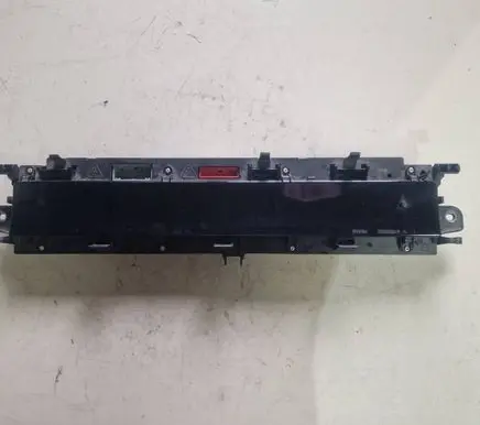 Renault Scenic II - Grand scenic II Speedometer (instrument cluster) 8200451505A 281131401