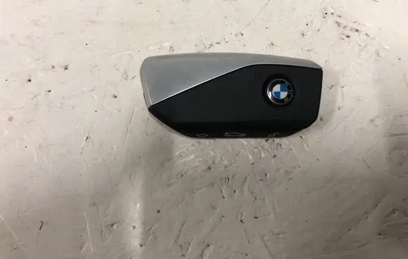 BMW 1 F70 Ignition key/card 6B203Z 5B3E886
