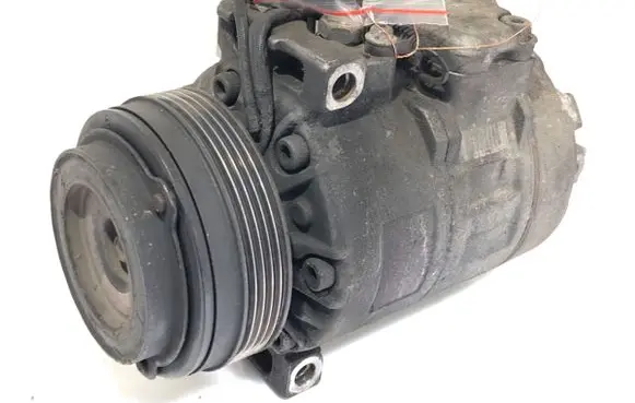 BMW 5 E39 Air conditioning (A/C) compressor (pump) 