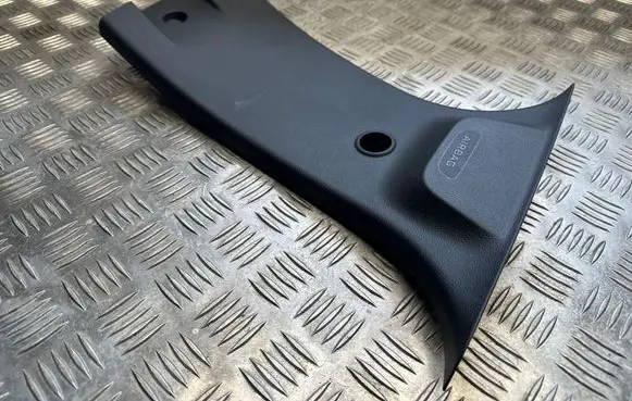 Dacia Sandero III (B) pillar trim (top) 769136287R 769152396R
