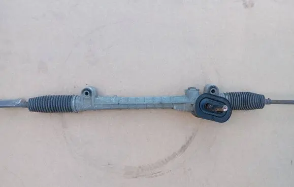 Opel Tigra B Steering rack 26082855