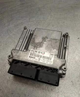 Mercedes-Benz E W211 Engine control unit/module A6461534379 1039S01793 0281011329