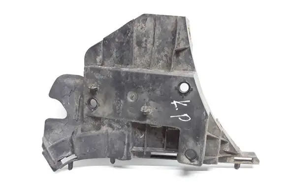Volvo V70 Front bumper mounting bracket 31265344