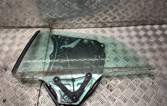 Mercedes-Benz E A207 Rear side window 961881103