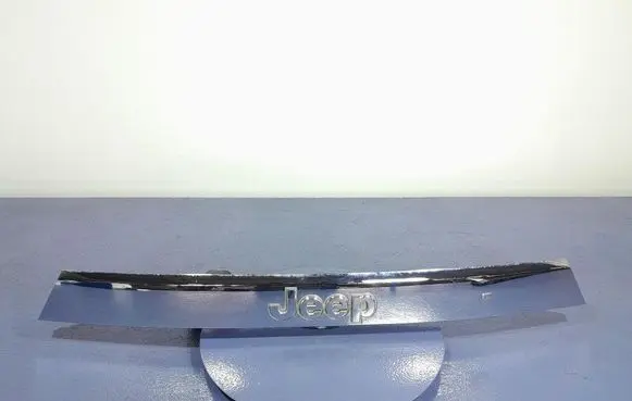 Jeep Grand Cherokee Number plate light