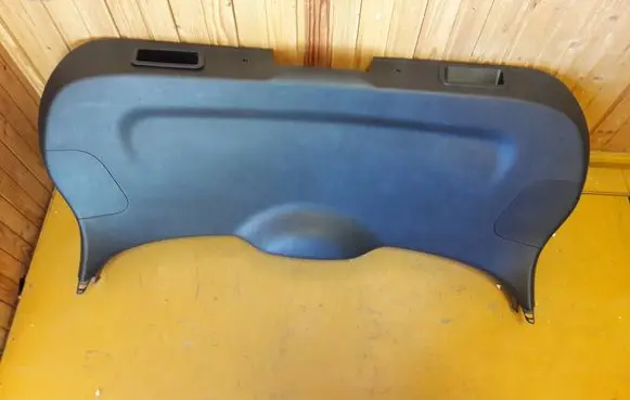 Renault Kadjar Tailgate trim 909002389R