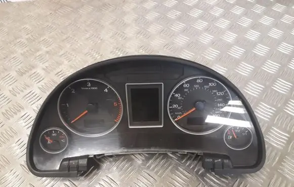 Audi A4 S4 B7 8E 8H Speedometer (instrument cluster) 8E0920981K
